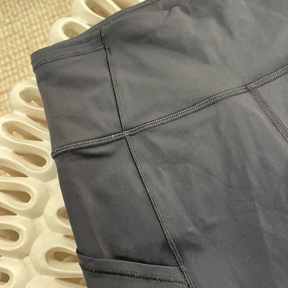 Lululemon bundle - Picture 4 of 11